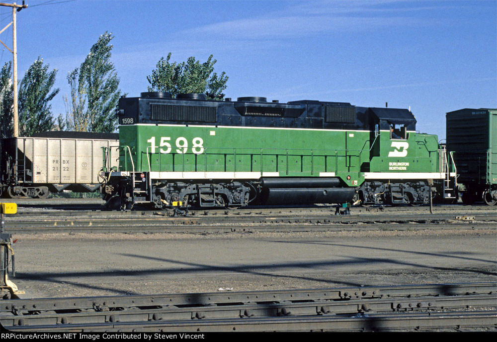 Burlington Northern GP28P #1598